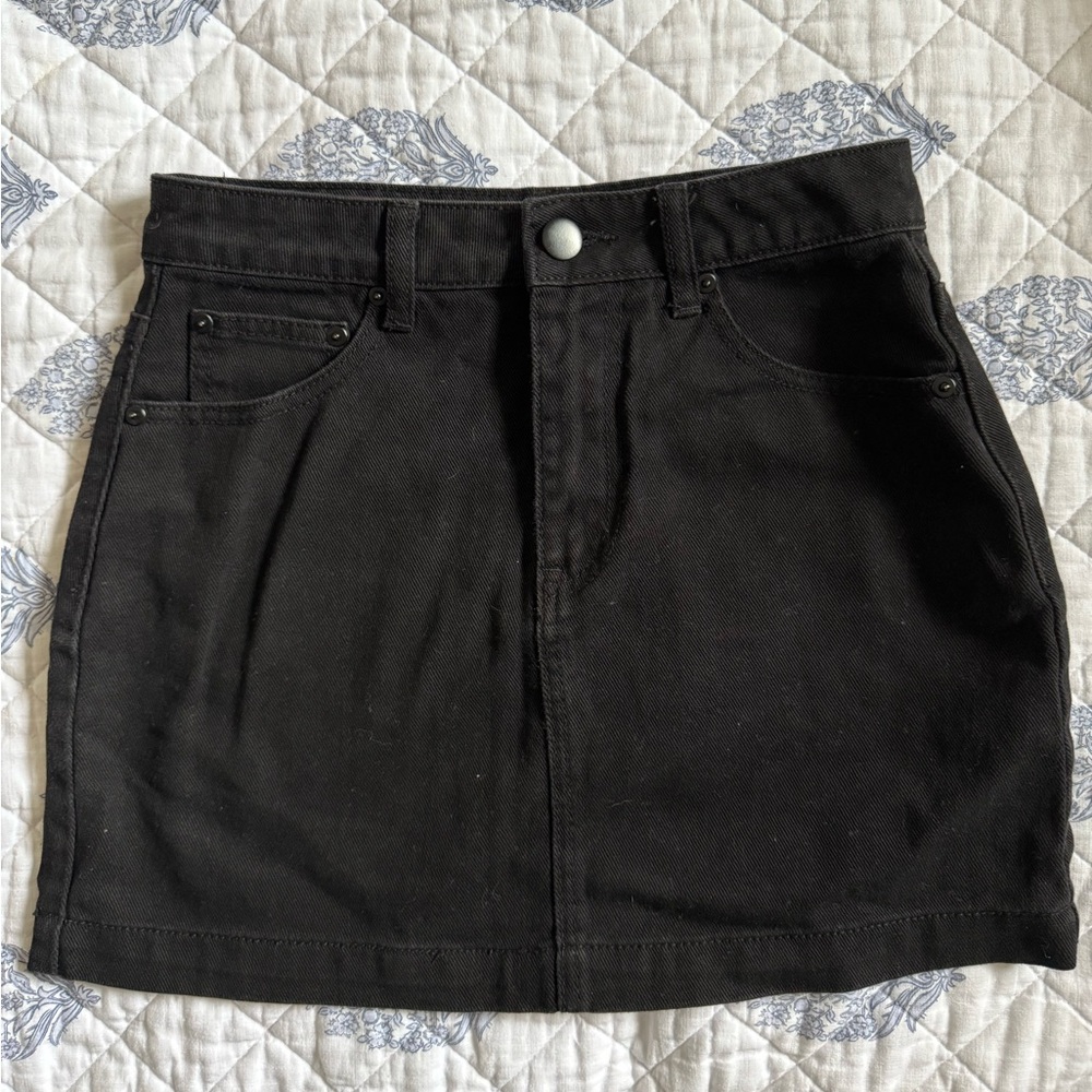 Forever 21 Black Denim Skirt